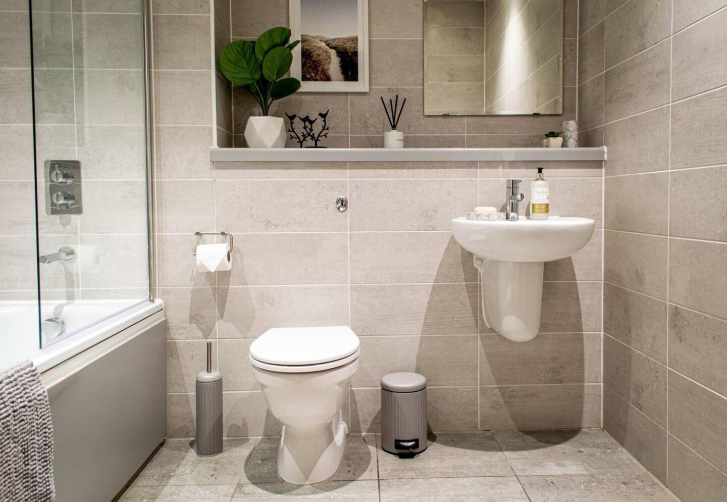 Stunning Mersey View Flat W Parking In ليفربول المظهر الخارجي الصورة