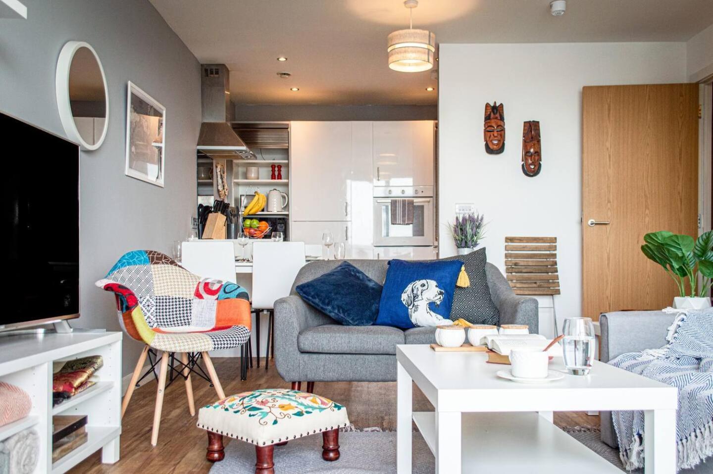 Stunning Mersey View Flat W Parking In ليفربول المظهر الخارجي الصورة