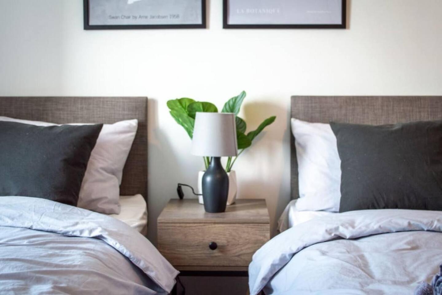 Stunning Mersey View Flat W Parking In ليفربول المظهر الخارجي الصورة